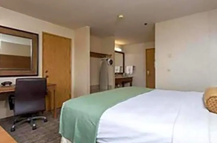 & Hotel 3*